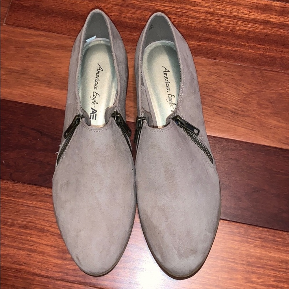 Small heels